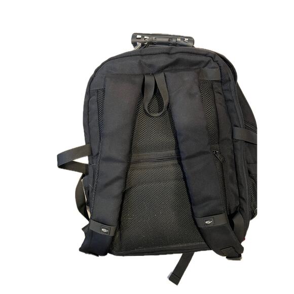 Yorepek Computer and Charging Backpack - Picture 2 of 6